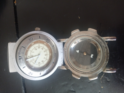 hodinky s kompasom